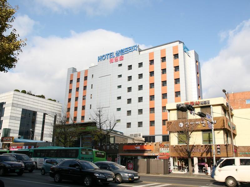 Samwon Plaza Hotel Anyang Eksteriør billede